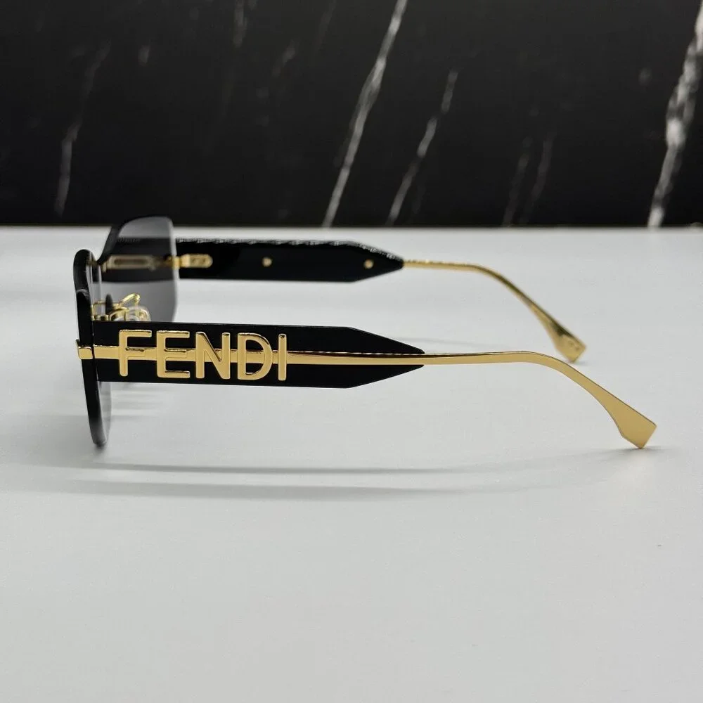 NEW FENDI GOLD GREY UNISEX SUNGLASSES FENDI FE40066U 30A